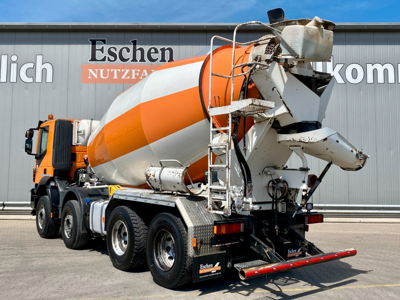 Iveco Trakker AD 340 TB 400/8x4 | 9m³ Liebherr*Navi*AC - Fahrmischer: das Bild 3 Iveco Trakker AD 340 TB 400/8x4 | 9m³ Liebherr*Navi*AC - Fahrmischer: das Bild 3