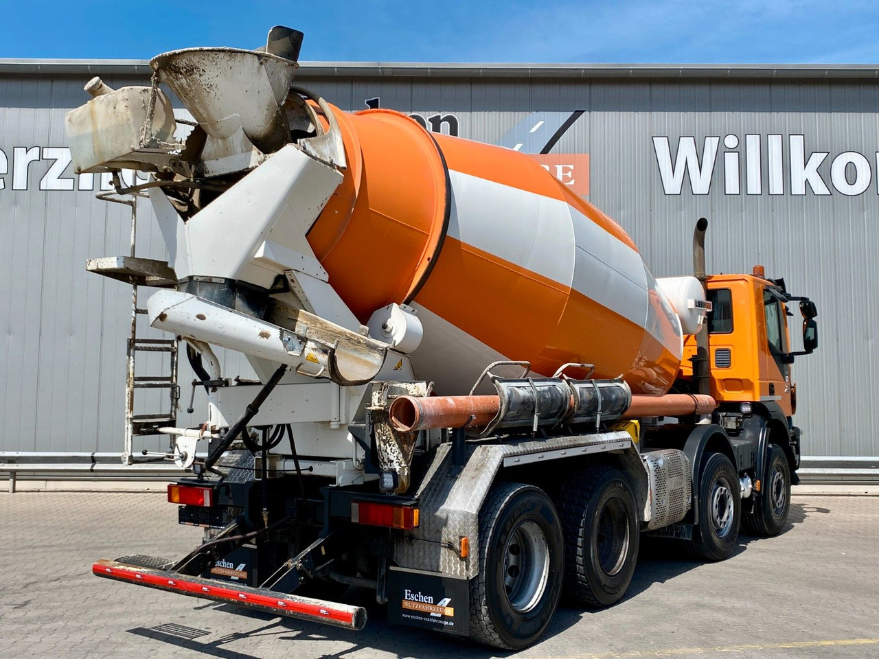 Iveco Trakker AD 340 TB 400/8x4 | 9m³ Liebherr*Navi*AC - Fahrmischer: das Bild 5 Iveco Trakker AD 340 TB 400/8x4 | 9m³ Liebherr*Navi*AC - Fahrmischer: das Bild 5
