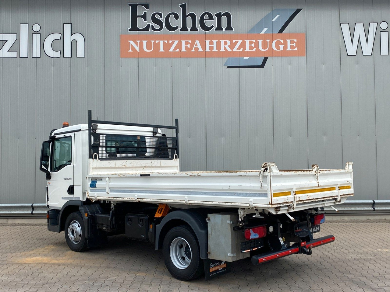 MAN TGL 12.250 | MEILLER*3x Sitze*Navi*2x AHK*Blatt - Kipper: das Bild 4 MAN TGL 12.250 | MEILLER*3x Sitze*Navi*2x AHK*Blatt - Kipper: das Bild 4