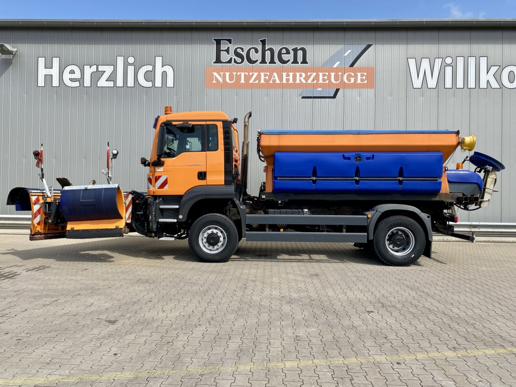 MAN TGS 18.320 4x4 BL - Schneeräumfahrzeug: das Bild 2 MAN TGS 18.320 4x4 BL - Schneeräumfahrzeug: das Bild 2