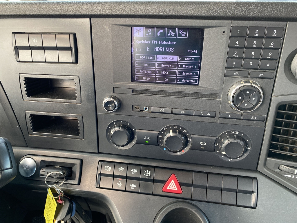 Kipper Mercedes-Benz 3345 6x6: das Bild 20