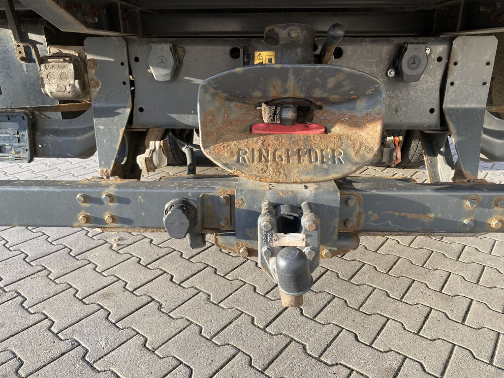 Mercedes-Benz 818 Atego - Pritsche LKW: das Bild 2 Mercedes-Benz 818 Atego - Pritsche LKW: das Bild 2