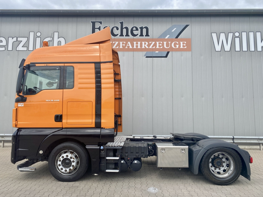 MAN TGX 18.440 4x2 LLS-U Lowliner - Sattelzugmaschine: das Bild 2 MAN TGX 18.440 4x2 LLS-U Lowliner - Sattelzugmaschine: das Bild 2