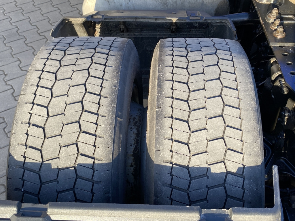 Sattelzugmaschine MAN TGX 18.510 4x2 LL / Lowliner: das Bild 10