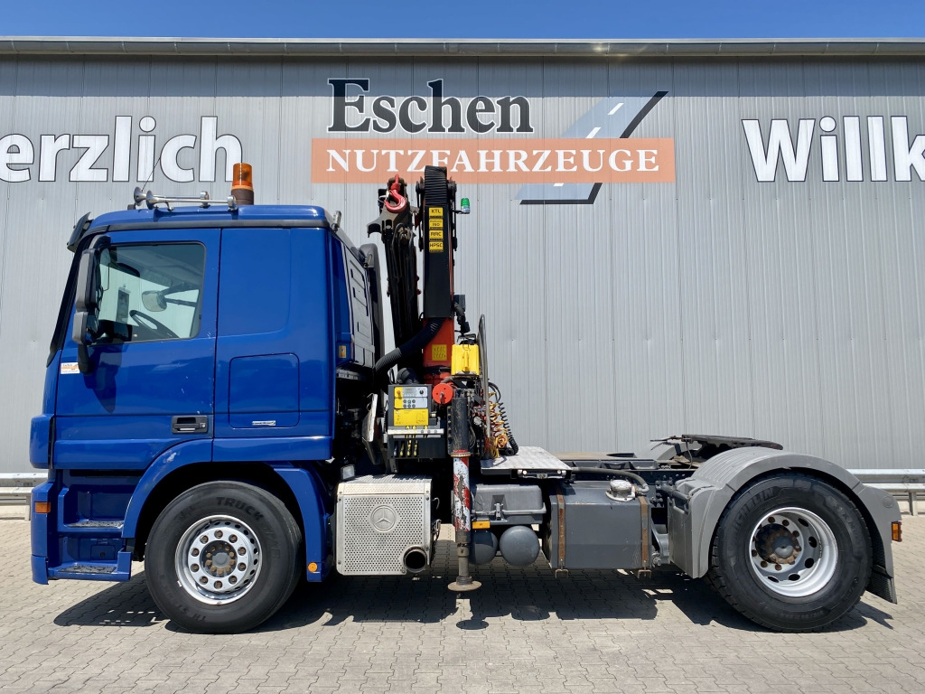 Mercedes-Benz 1841 LS, Actros MP3 / Palfinger PK 18502-SHC - Sattelzugmaschine: das Bild 3 Mercedes-Benz 1841 LS, Actros MP3 / Palfinger PK 18502-SHC - Sattelzugmaschine: das Bild 3