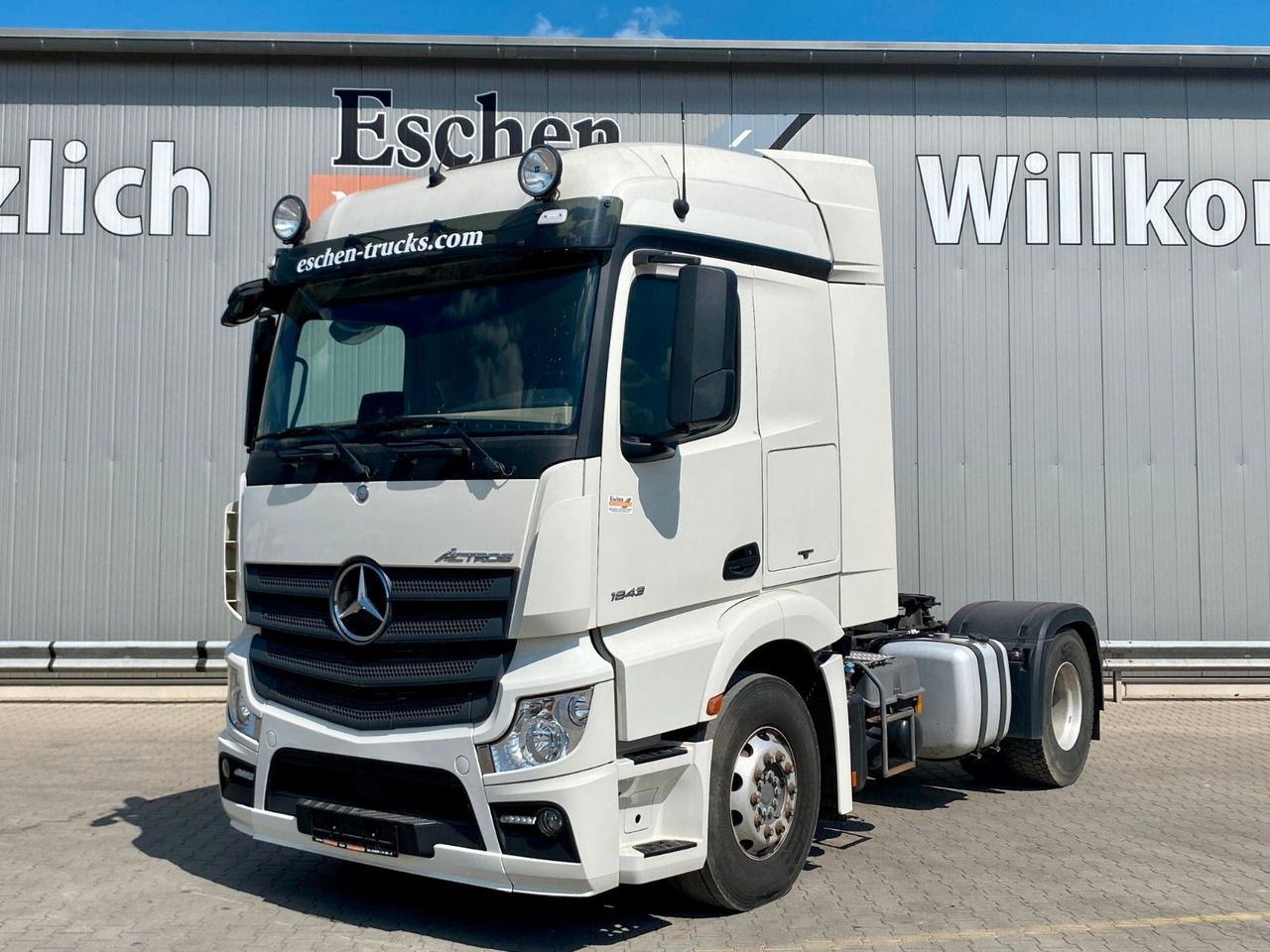 Mercedes-Benz 1843 LS Actros | Kipphydraulik*1.Hand*Alufelgen - Sattelzugmaschine: das Bild 1 Mercedes-Benz 1843 LS Actros | Kipphydraulik*1.Hand*Alufelgen - Sattelzugmaschine: das Bild 1