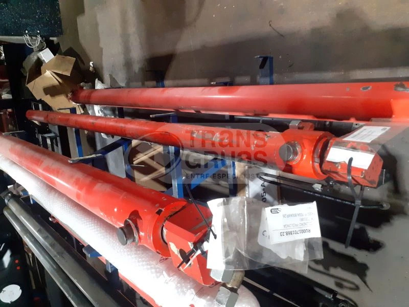 Grúa F450AXP.27 solo para recambios - Kran: das Bild 2 Grúa F450AXP.27 solo para recambios - Kran: das Bild 2