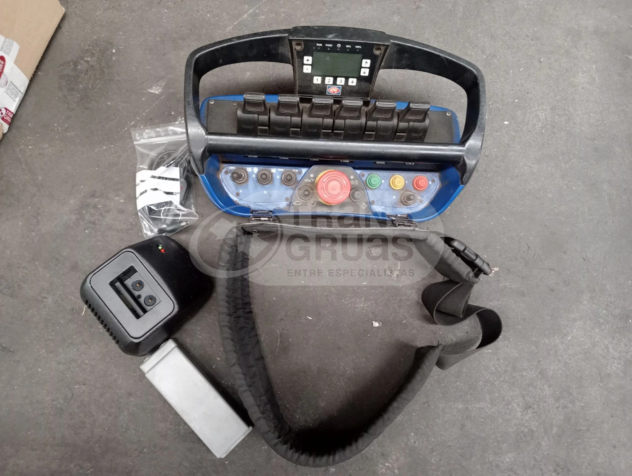 Grúa hidráulica HMF 1520 K4 - Ladekran: das Bild 2 Grúa hidráulica HMF 1520 K4 - Ladekran: das Bild 2