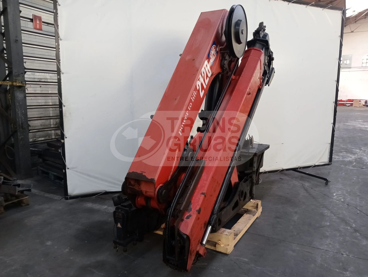 Grúa hidráulica HMF 2120 K RC - Ladekran: das Bild 2 Grúa hidráulica HMF 2120 K RC - Ladekran: das Bild 2