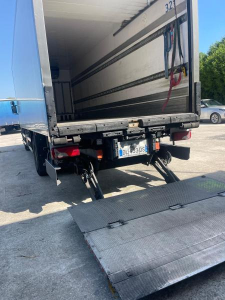 Scania R 320 - Kühlkoffer LKW: das Bild 5 Scania R 320 - Kühlkoffer LKW: das Bild 5