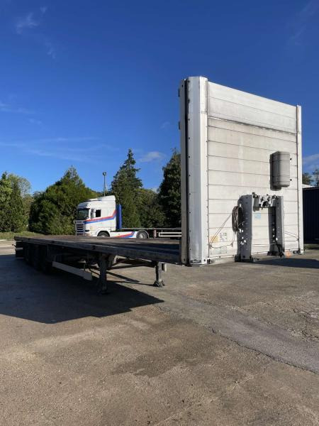 Schmitz Cargobull - Pritschenauflieger/ Plattformauflieger: das Bild 5 Schmitz Cargobull - Pritschenauflieger/ Plattformauflieger: das Bild 5