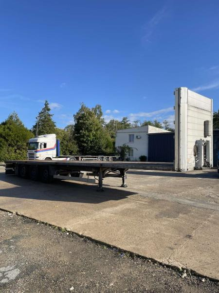 Pritschenauflieger/ Plattformauflieger Schmitz Cargobull: das Bild 7