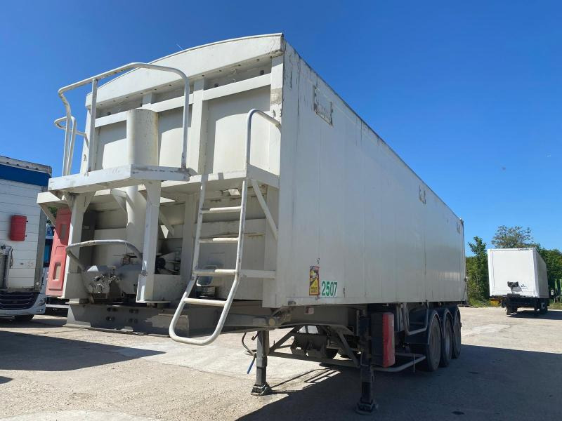 Stas - Kipper Auflieger: das Bild 3 Stas - Kipper Auflieger: das Bild 3