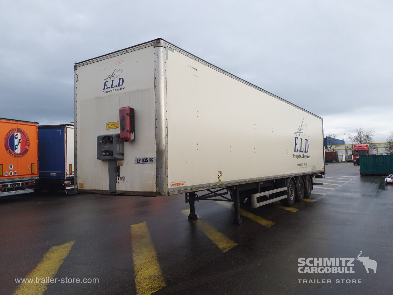 FRUEHAUF Dryfreight Standard Roller shutter door - Koffer Auflieger: das Bild 4 FRUEHAUF Dryfreight Standard Roller shutter door - Koffer Auflieger: das Bild 4