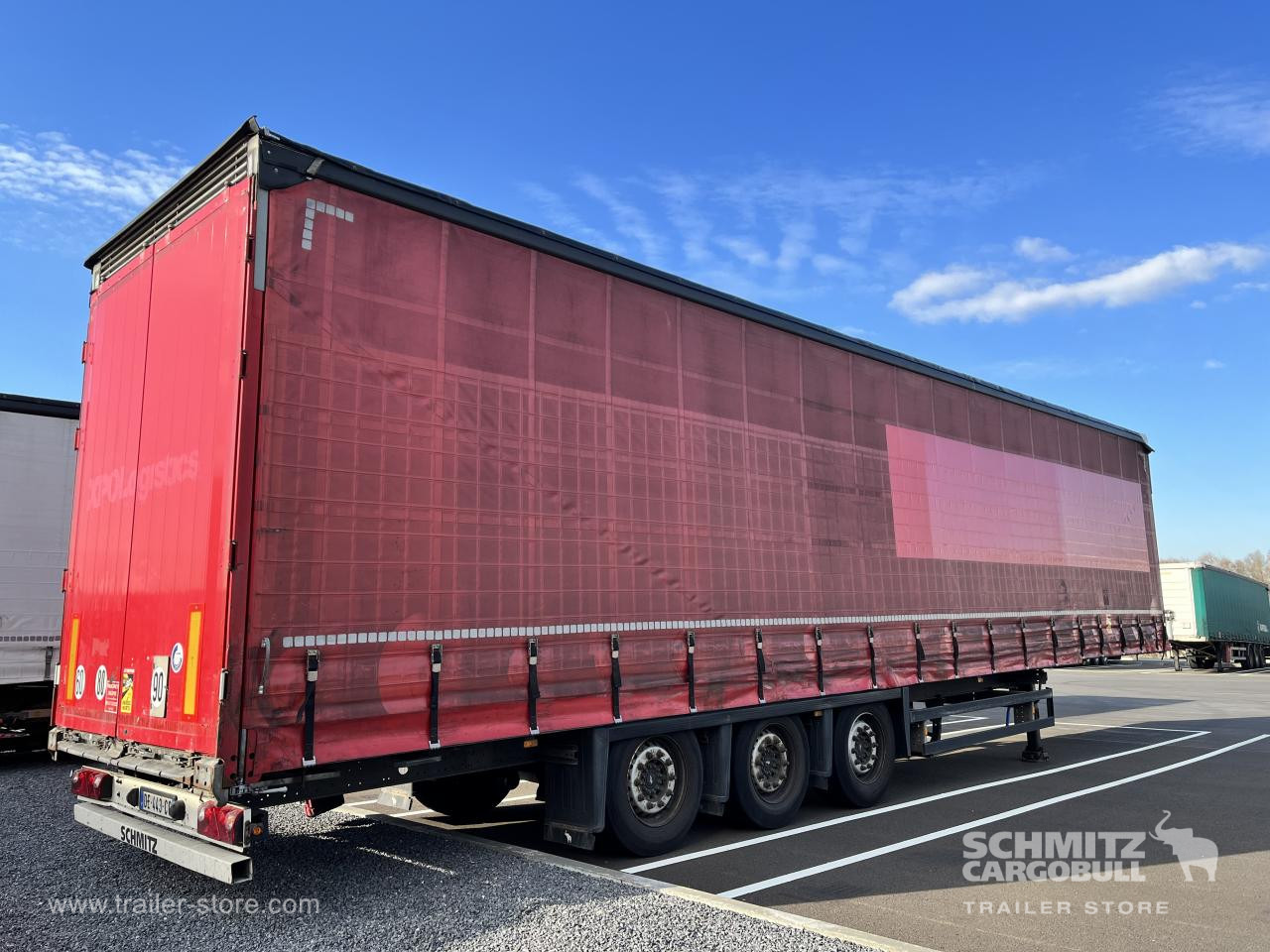 SCHMITZ Curtainsider Mega - Planenauflieger: das Bild 5 SCHMITZ Curtainsider Mega - Planenauflieger: das Bild 5