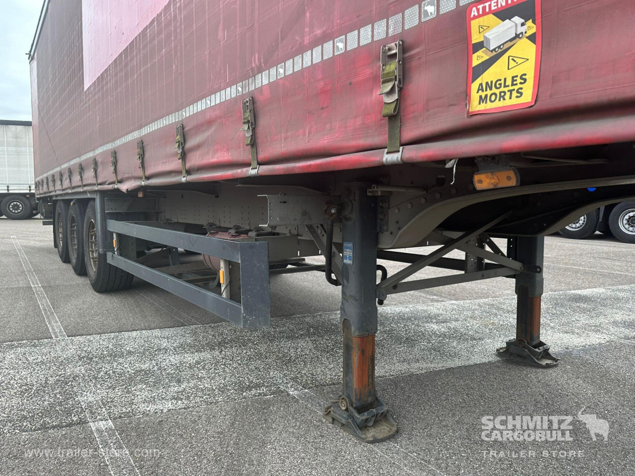 SCHMITZ Curtainsider Standard - Planenauflieger: das Bild 3 SCHMITZ Curtainsider Standard - Planenauflieger: das Bild 3