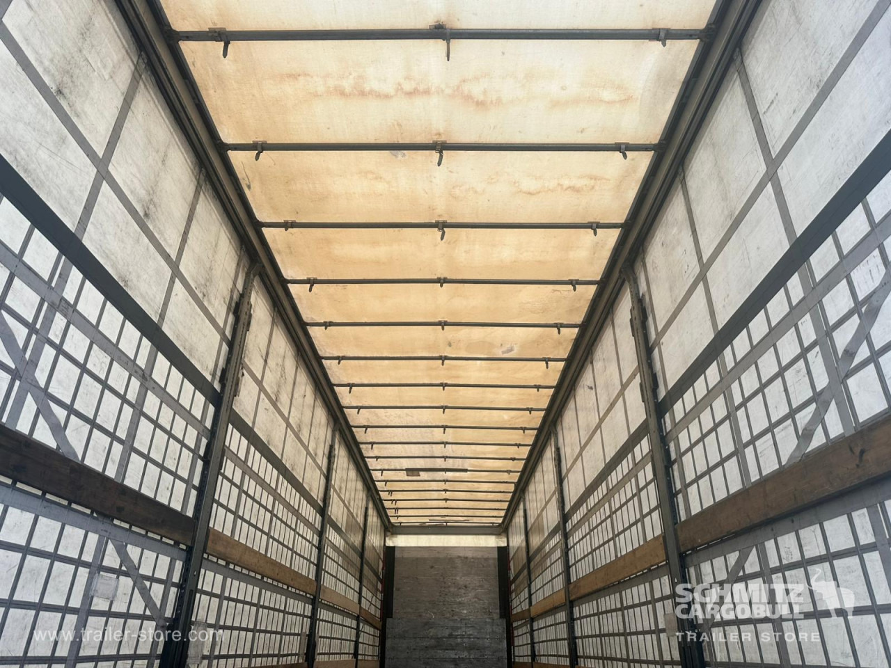 SCHMITZ Curtainsider Standard - Planenauflieger: das Bild 5 SCHMITZ Curtainsider Standard - Planenauflieger: das Bild 5