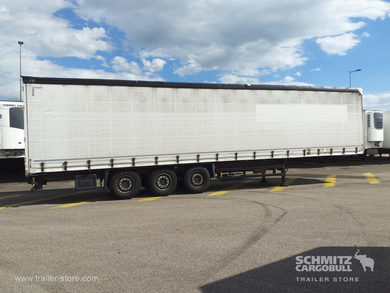 SCHMITZ Curtainsider Standard - Planenauflieger: das Bild 2 SCHMITZ Curtainsider Standard - Planenauflieger: das Bild 2