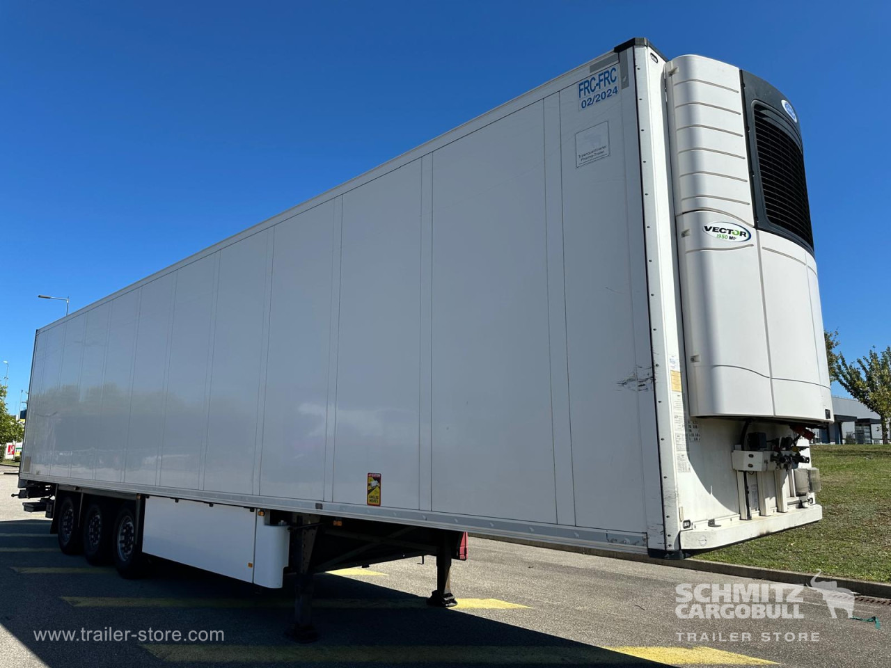 SCHMITZ Reefer Multitemp Double deck Taillift - Isotherm Auflieger: das Bild 1 SCHMITZ Reefer Multitemp Double deck Taillift - Isotherm Auflieger: das Bild 1