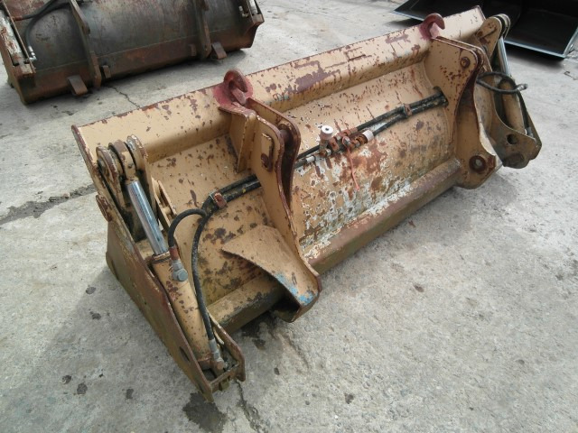 O&K L 6 - Ladeschaufel: das Bild 4 O&K L 6 - Ladeschaufel: das Bild 4