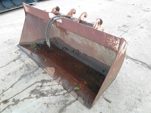 Seitenkippschaufel - Ladeschaufel: das Bild 1 Seitenkippschaufel - Ladeschaufel: das Bild 1