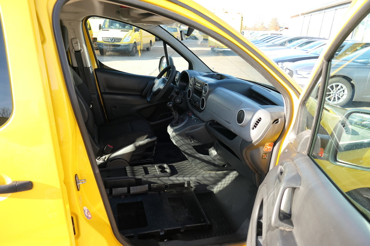 CITROEN Berlingo 16V HDI Niveau B L1 CoC PARKTRONIK 2xSC - Kleintransporter: das Bild 5 CITROEN Berlingo 16V HDI Niveau B L1 CoC PARKTRONIK 2xSC - Kleintransporter: das Bild 5