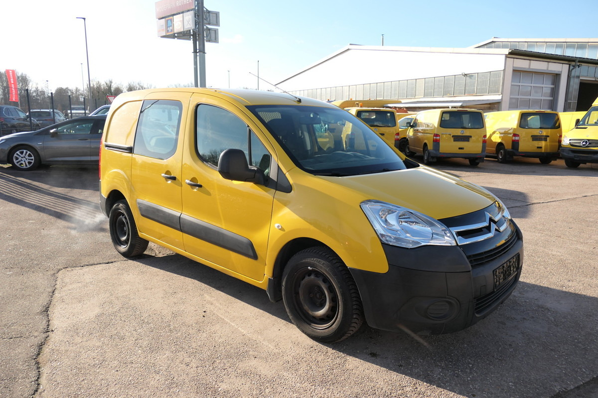 CITROEN Berlingo 16V HDI Niveau B L1 CoC PARKTRONIK 2xSC - Kleintransporter: das Bild 2 CITROEN Berlingo 16V HDI Niveau B L1 CoC PARKTRONIK 2xSC - Kleintransporter: das Bild 2