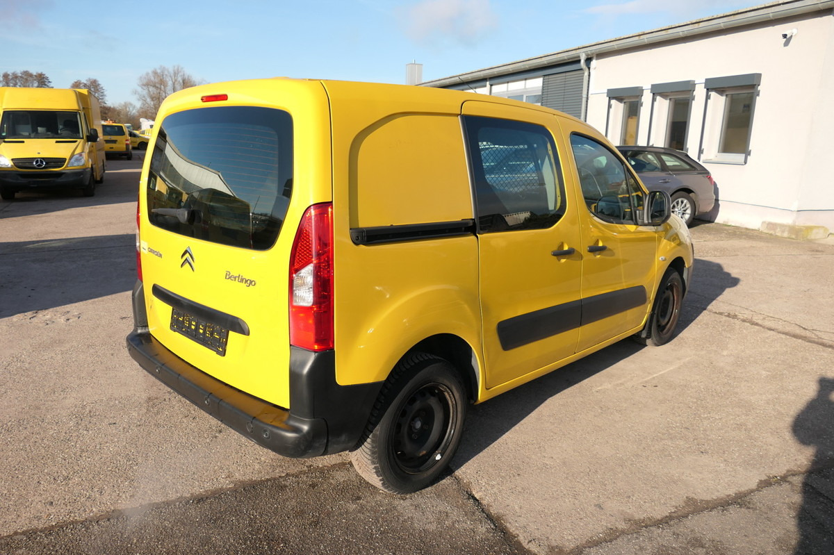 CITROEN Berlingo 16V HDI Niveau B L1 CoC PARKTRONIK 2xSC - Kleintransporter: das Bild 3 CITROEN Berlingo 16V HDI Niveau B L1 CoC PARKTRONIK 2xSC - Kleintransporter: das Bild 3