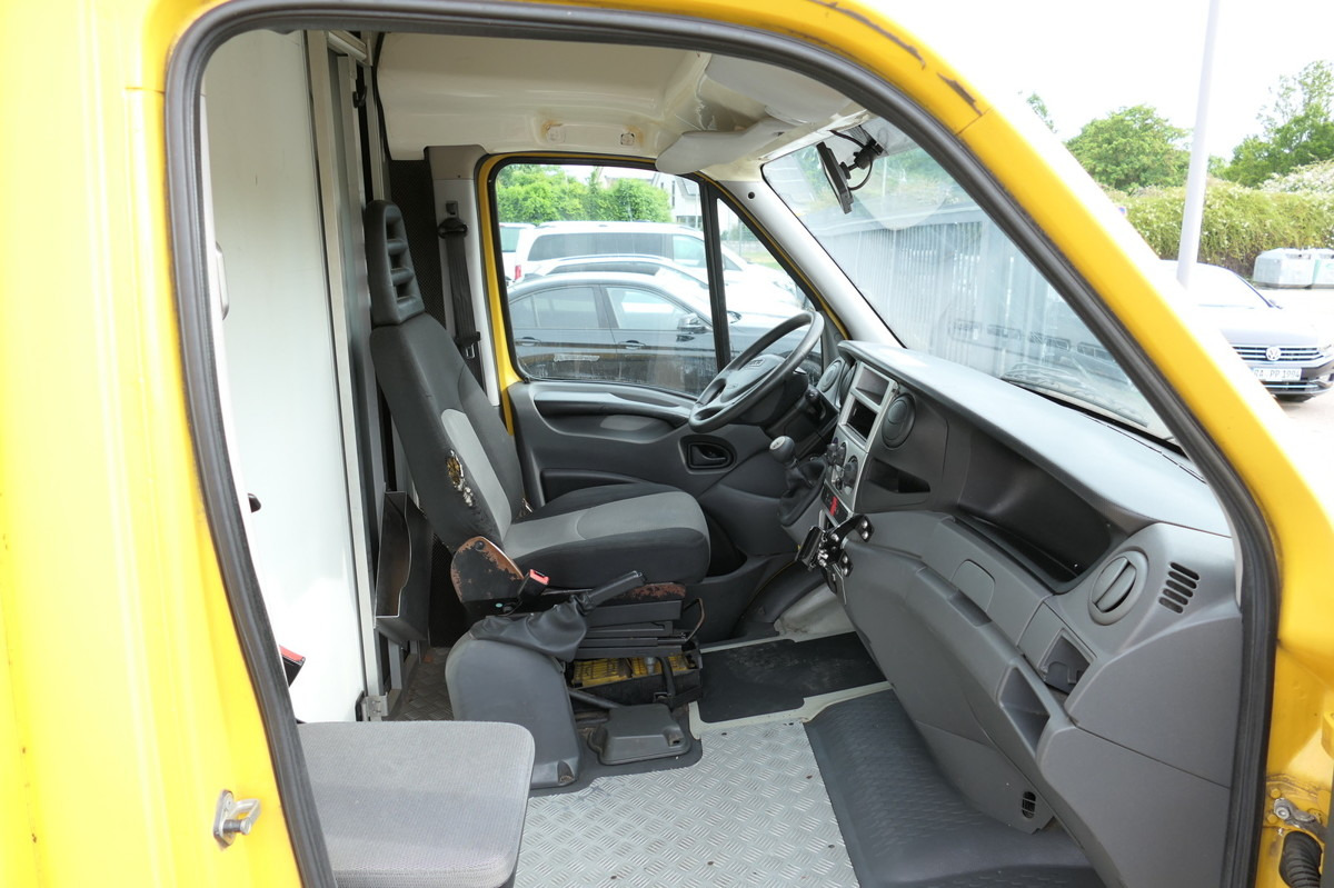 IVECO Daily 35 S11 C30C AUTOMATIK KAMERA MAXI Regale D - Koffer Transporter: das Bild 5 IVECO Daily 35 S11 C30C AUTOMATIK KAMERA MAXI Regale D - Koffer Transporter: das Bild 5