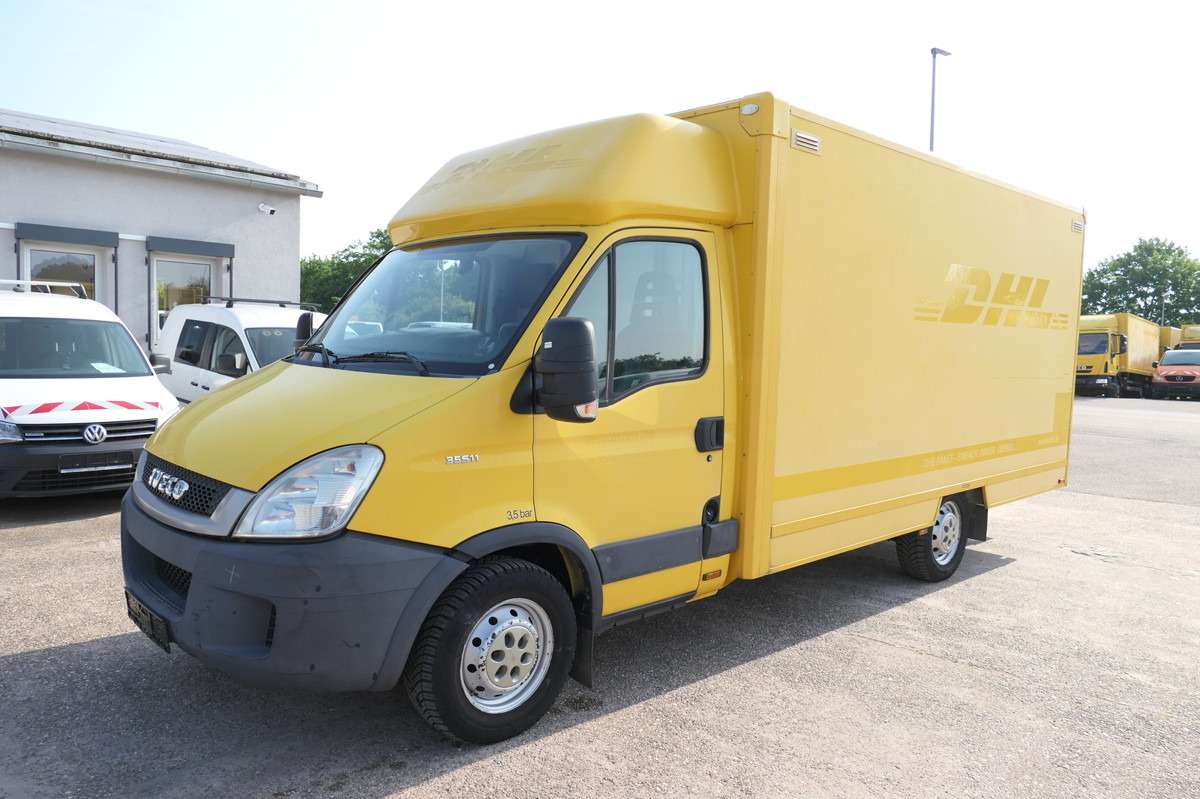IVECO Daily 35 S11 C30C AUTOMATIK KAMERA MAXI Regale D - Koffer Transporter: das Bild 1 IVECO Daily 35 S11 C30C AUTOMATIK KAMERA MAXI Regale D - Koffer Transporter: das Bild 1