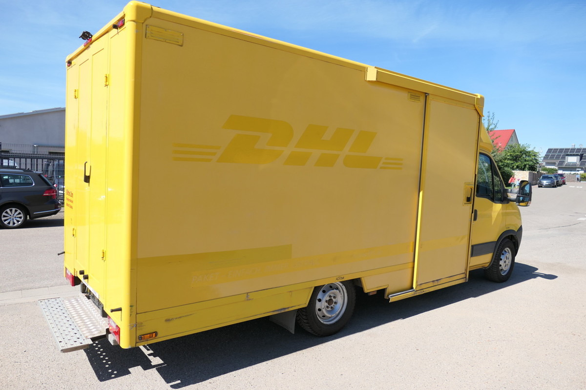 IVECO Daily 35 S11 C30C AUTOMATIK KAMERA MAXI Regale L - Koffer Transporter: das Bild 4 IVECO Daily 35 S11 C30C AUTOMATIK KAMERA MAXI Regale L - Koffer Transporter: das Bild 4