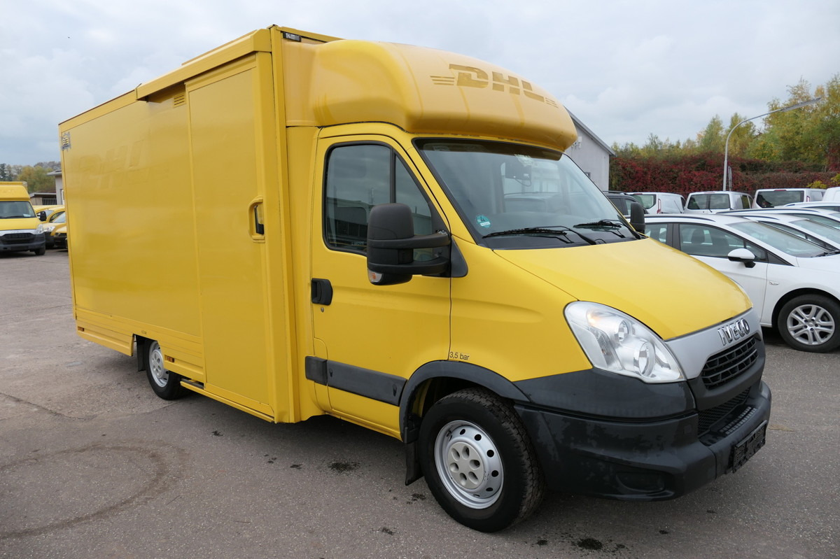 IVECO Daily 35 S11 C30C AUTOMATIK KAMERA Regale LUFT D - Koffer Transporter: das Bild 2 IVECO Daily 35 S11 C30C AUTOMATIK KAMERA Regale LUFT D - Koffer Transporter: das Bild 2