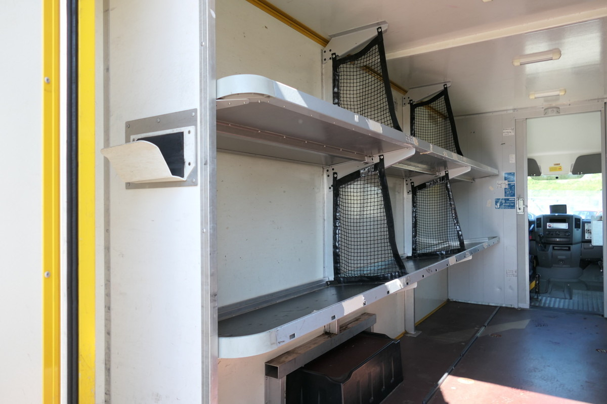 Koffer Transporter MERCEDES-BENZ SPRINTER 310 CDI MAXI EURO-5 KOFFER REGALE KAMER: das Bild 8