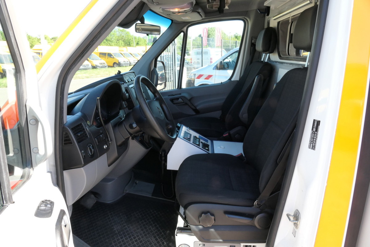 MERCEDES-BENZ Sprinter 519 CDI Klima Krankenwagen – Finanzierungsleasing MERCEDES-BENZ Sprinter 519 CDI Klima Krankenwagen: das Bild 11