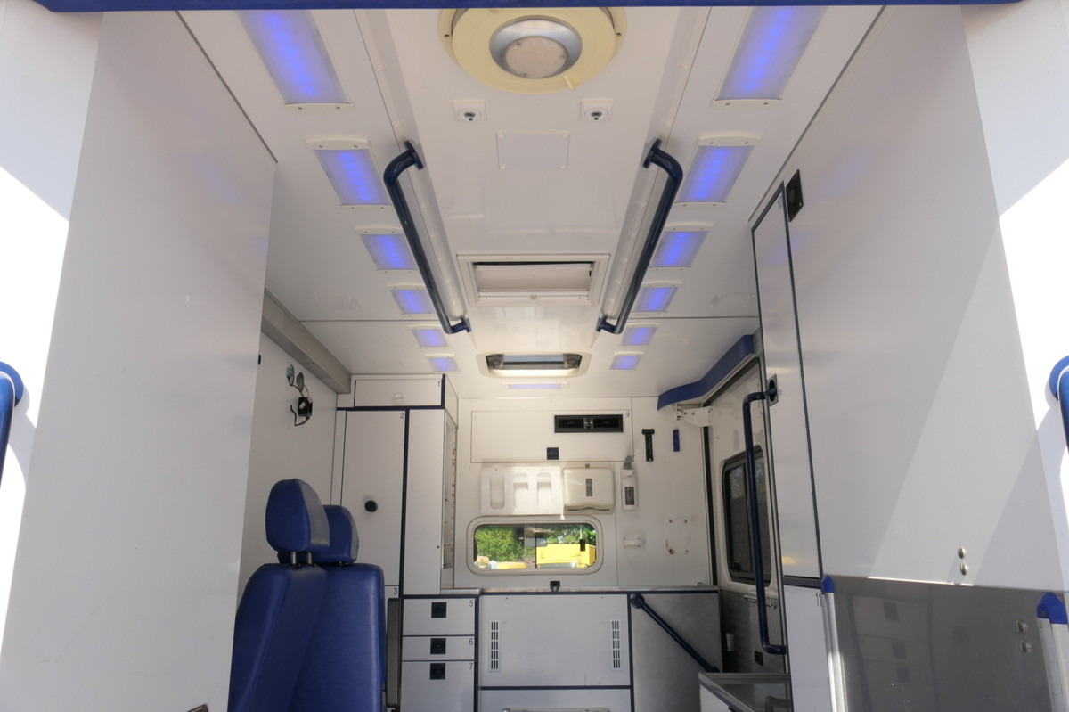 MERCEDES-BENZ Sprinter 519 CDI Klima Krankenwagen – Finanzierungsleasing MERCEDES-BENZ Sprinter 519 CDI Klima Krankenwagen: das Bild 10