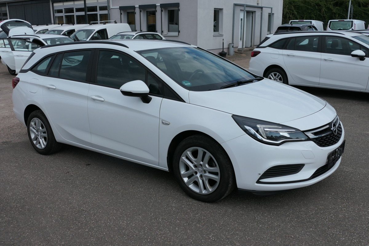 OPEL Astra K 1.6 CDTI Edition S/S KLIMA - PKW: das Bild 2 OPEL Astra K 1.6 CDTI Edition S/S KLIMA - PKW: das Bild 2