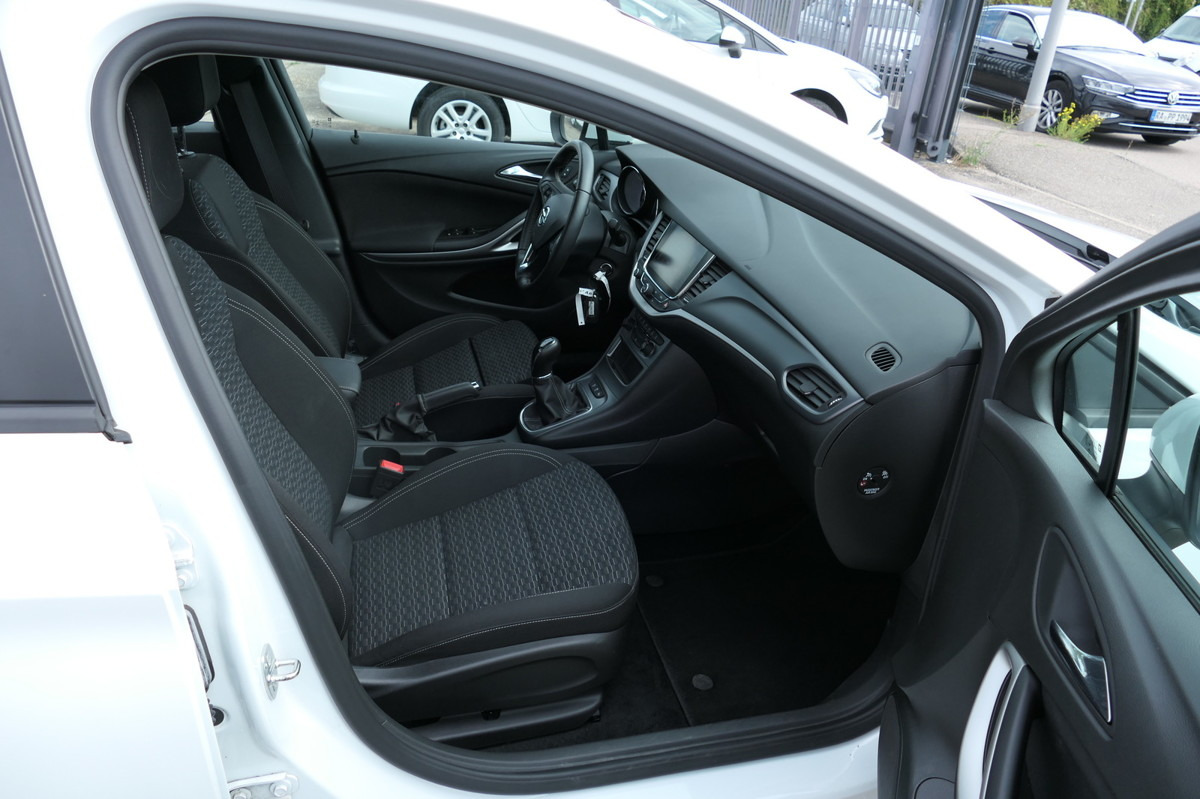 OPEL Astra K 1.6 CDTI Edition S/S KLIMA - PKW: das Bild 5 OPEL Astra K 1.6 CDTI Edition S/S KLIMA - PKW: das Bild 5