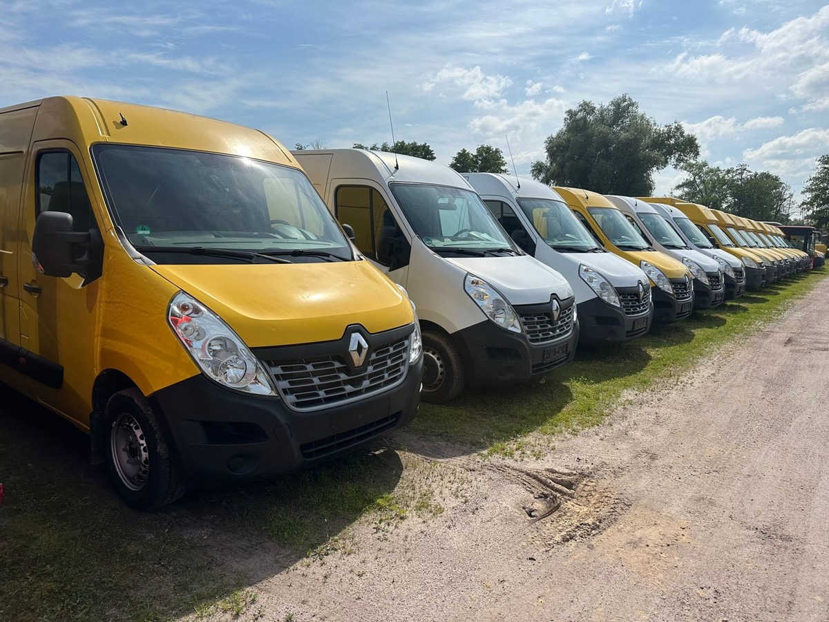 RENAULT Master 130 dCi L3H2 Euro6 KLIMA COC Regal - Kastenwagen: das Bild 2 RENAULT Master 130 dCi L3H2 Euro6 KLIMA COC Regal - Kastenwagen: das Bild 2