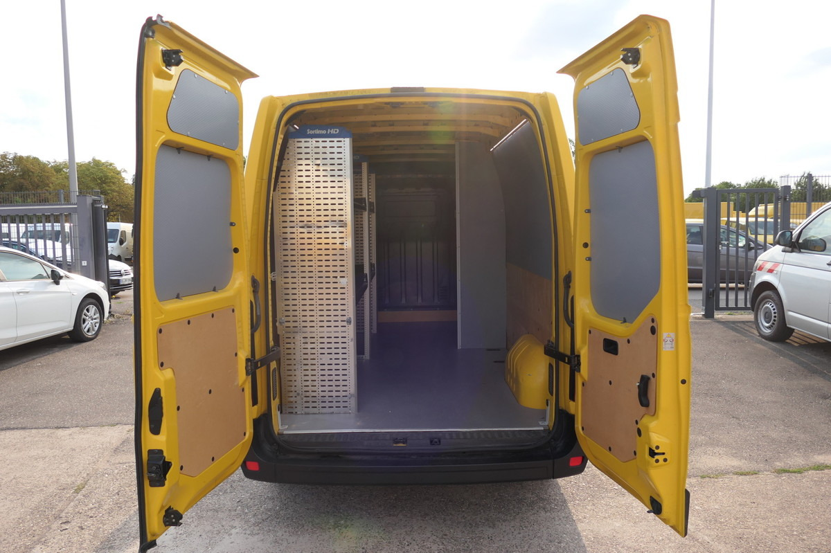 RENAULT Master 130 dCi L3H2 Euro6 KLIMA COC Regal - Kastenwagen: das Bild 1 RENAULT Master 130 dCi L3H2 Euro6 KLIMA COC Regal - Kastenwagen: das Bild 1