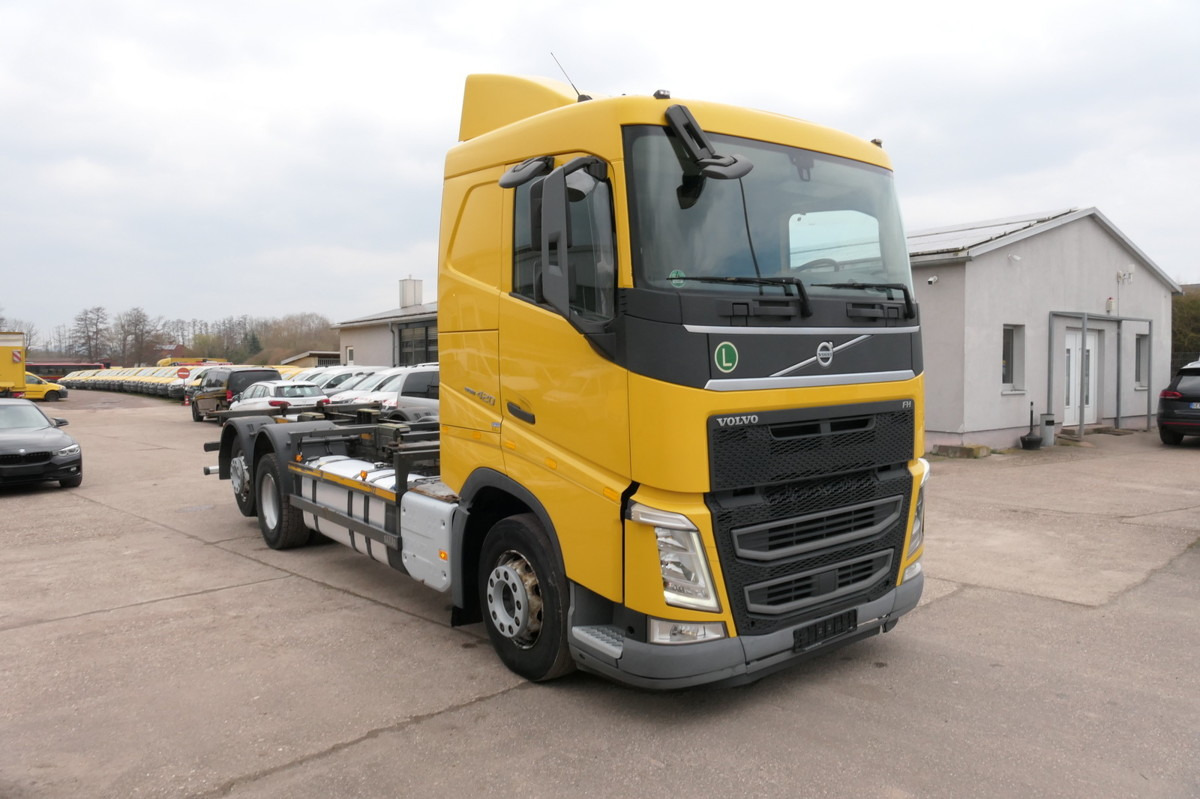 VOLVO FH 26.420 6x2 BDF - Containerwagen/ Wechselfahrgestell LKW: das Bild 2 VOLVO FH 26.420 6x2 BDF - Containerwagen/ Wechselfahrgestell LKW: das Bild 2