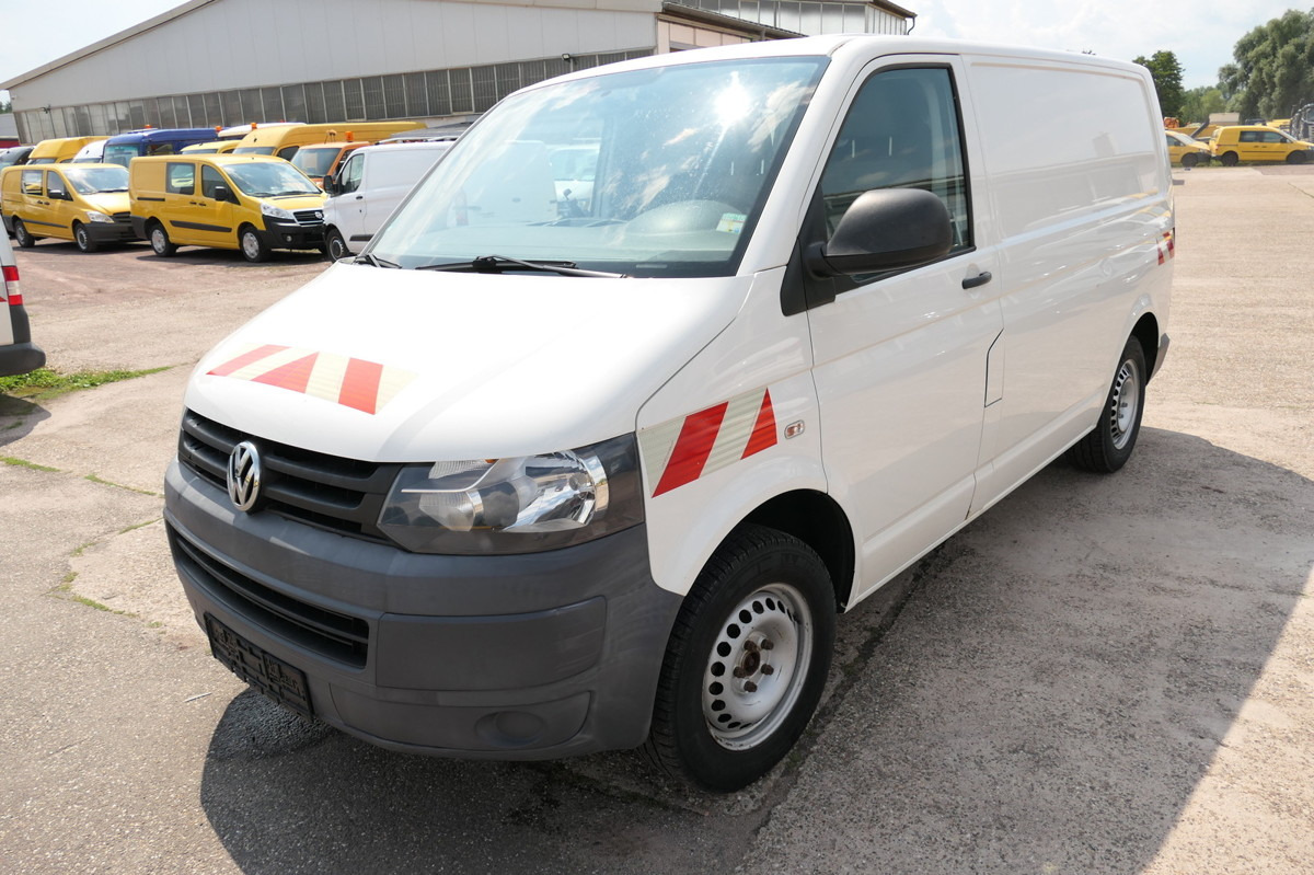 VW T5 2.0 TDI 4Motion 3-Sitzer AHK KLIMA WERKSTATTE - Kleintransporter: das Bild 3 VW T5 2.0 TDI 4Motion 3-Sitzer AHK KLIMA WERKSTATTE - Kleintransporter: das Bild 3