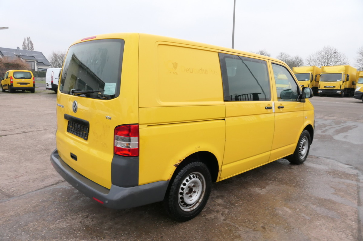 VW T5 Transporter 2.0 TDI 2-Sitzer EURO-5 CoC 2xSCH - Kleintransporter: das Bild 4 VW T5 Transporter 2.0 TDI 2-Sitzer EURO-5 CoC 2xSCH - Kleintransporter: das Bild 4