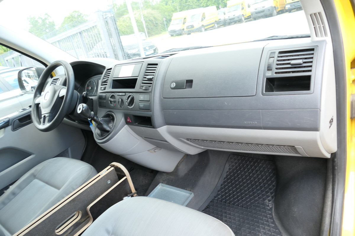 Kleintransporter VW T5 Transporter 2.0 TDI 2-Sitzer PARKTRONIK EURO5: das Bild 8