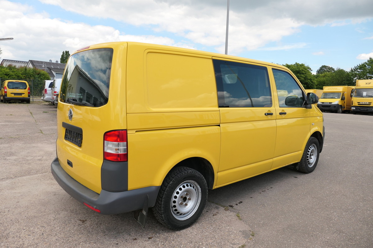 VW T5 Transporter 2.0 TDI 2-Sitzer PARKTRONIK EURO5 - Kleintransporter: das Bild 4 VW T5 Transporter 2.0 TDI 2-Sitzer PARKTRONIK EURO5 - Kleintransporter: das Bild 4