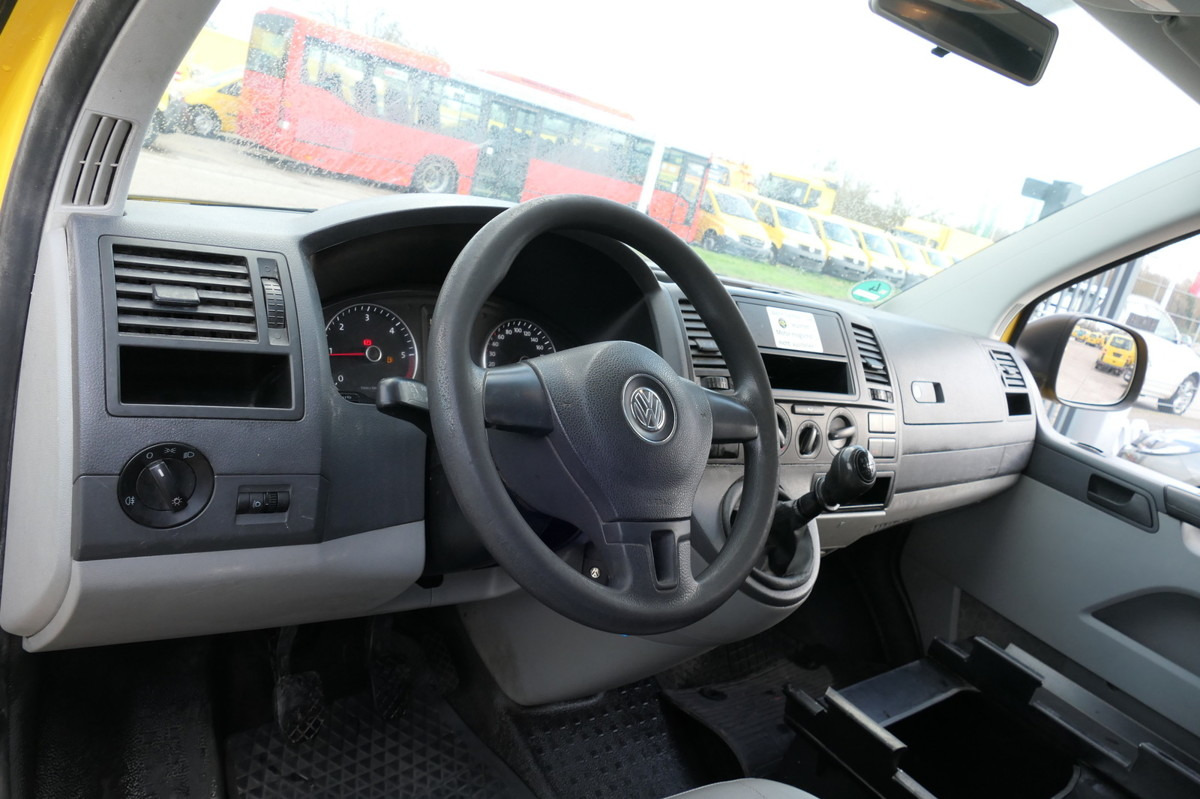 Innenraum Bild 3: Kleintransporter VW T5 Transporter 2.0 TDI 2xSCHIEBETÜR PARKTRONIK E