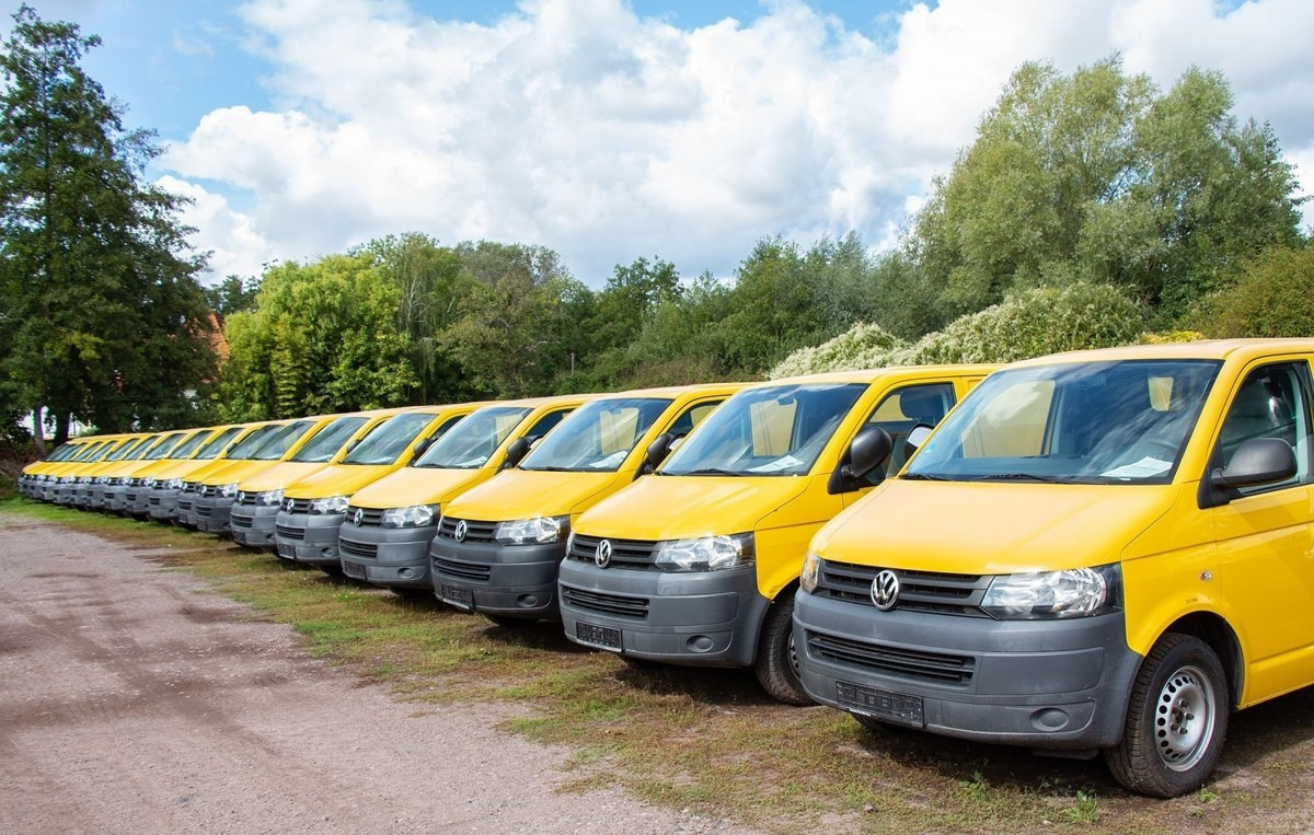 VW T5 Transporter 2.0 TDI EURO-5 2xSCHIEBETÜR PARKT - Kleintransporter: das Bild 1 VW T5 Transporter 2.0 TDI EURO-5 2xSCHIEBETÜR PARKT - Kleintransporter: das Bild 1