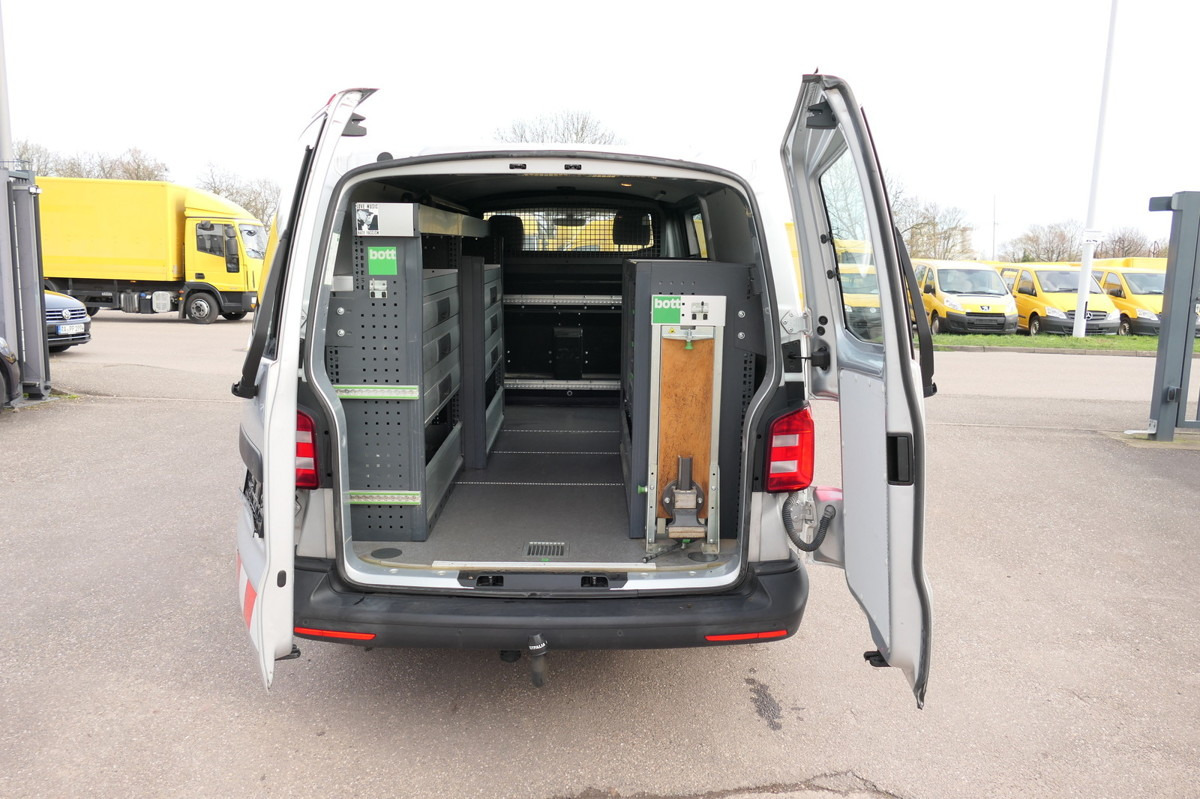 VW T6 Transporter 2.0 TDI lang 4 Motion 2-SITZER AH - Kleintransporter: das Bild 1 VW T6 Transporter 2.0 TDI lang 4 Motion 2-SITZER AH - Kleintransporter: das Bild 1