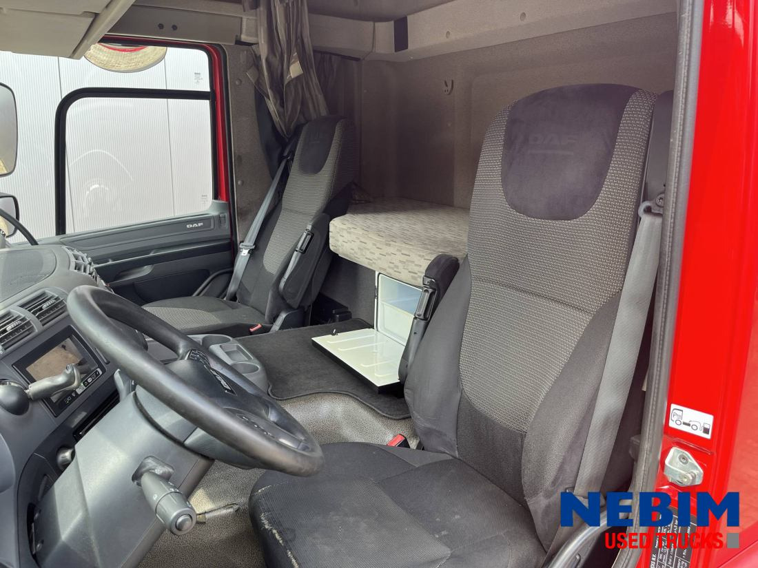DAF CF 400 4X2 + Wecon Trailer - Koffer LKW: das Bild 5 DAF CF 400 4X2 + Wecon Trailer - Koffer LKW: das Bild 5