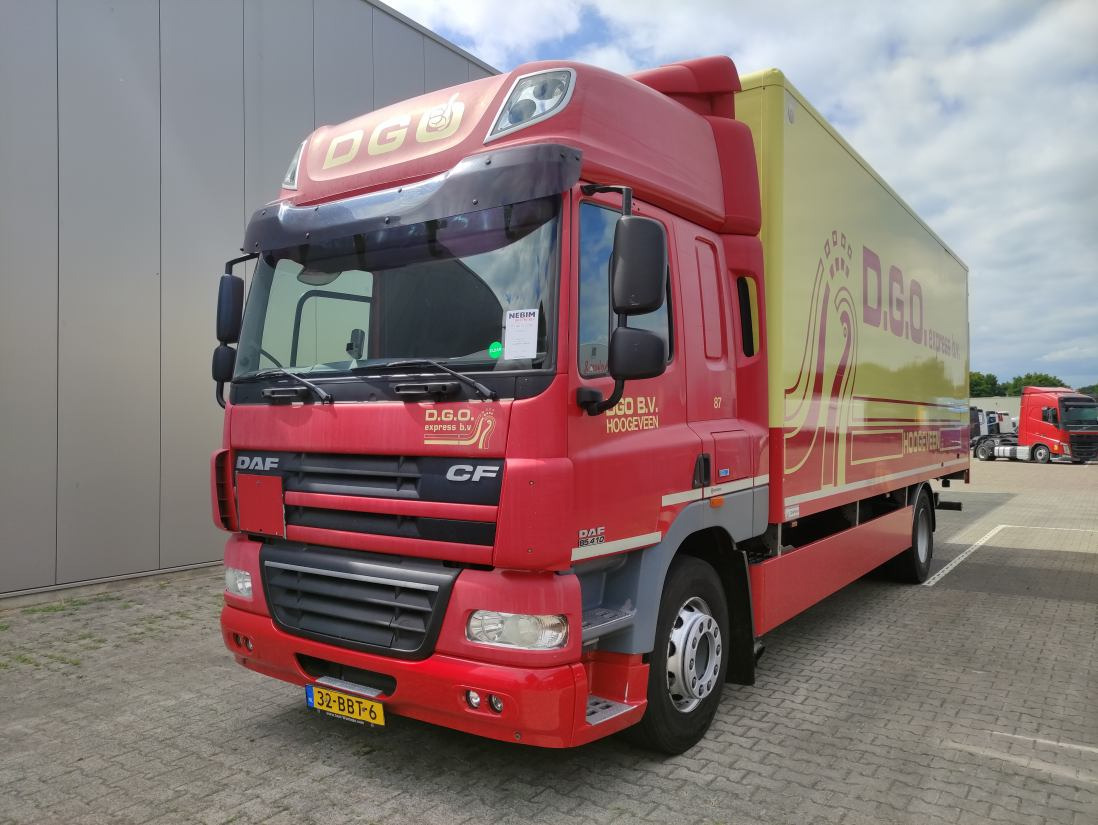 DAF CF 85.410 4x2 Spacecab - NL truck - Koffer LKW: das Bild 1 DAF CF 85.410 4x2 Spacecab - NL truck - Koffer LKW: das Bild 1