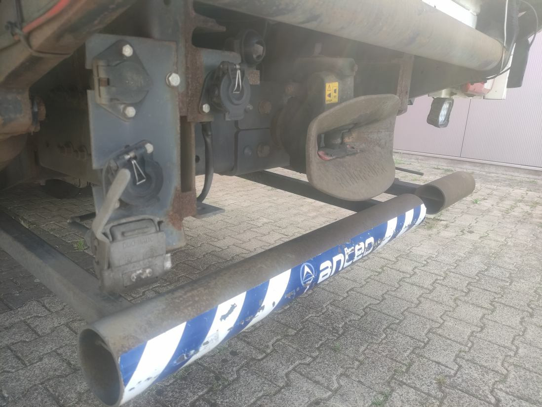 DAF CF 85.410 4x2 Spacecab - Koffer LKW: das Bild 4 DAF CF 85.410 4x2 Spacecab - Koffer LKW: das Bild 4